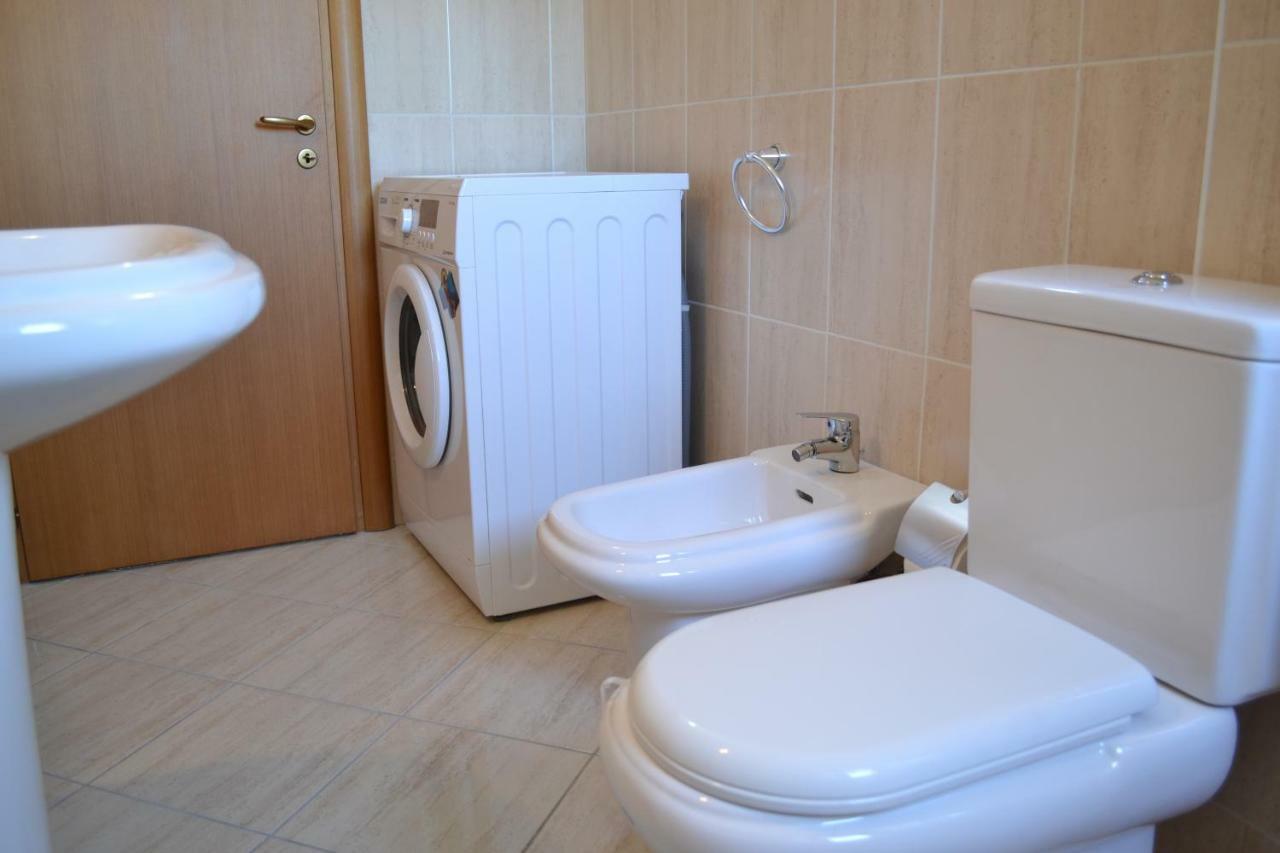 Seaview Bay Studio & Private Garage Вльора Екстер'єр фото