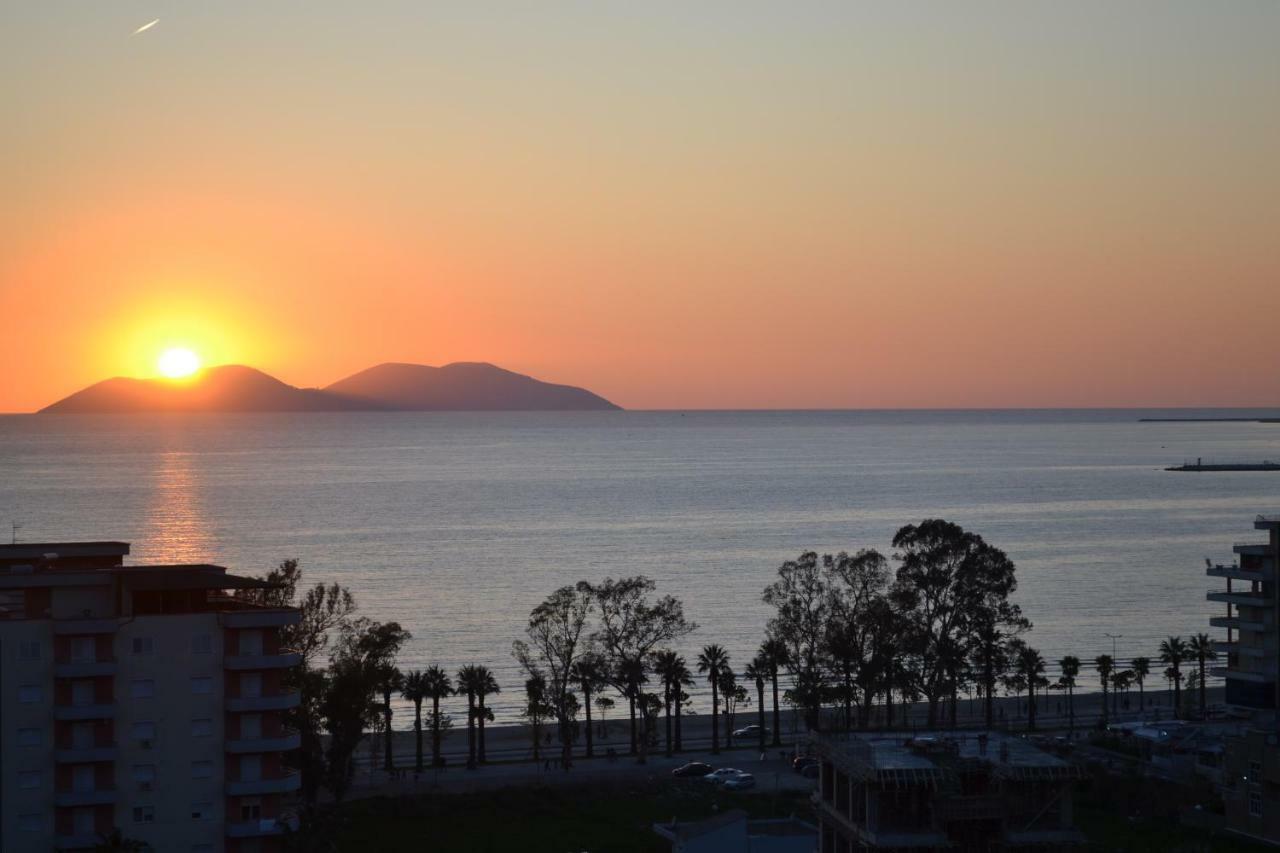 Seaview Bay Studio & Private Garage Вльора Екстер'єр фото
